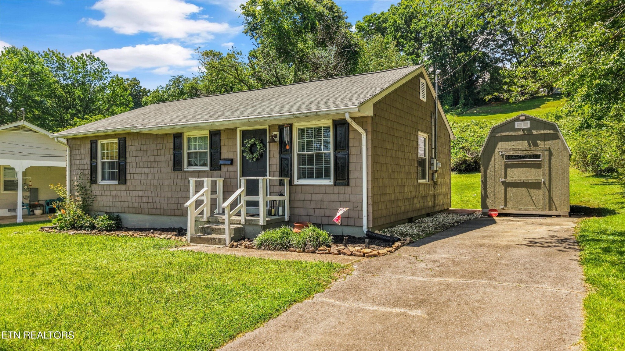 636 Robertsville Road Oak Ridge, TN 37830 - Photo 21 of 32