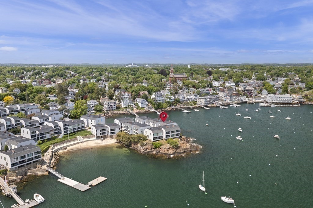 19 Skinners Path, Unit 19 Marblehead, MA 01945 - Photo 1 of 17 Gallery Image 1