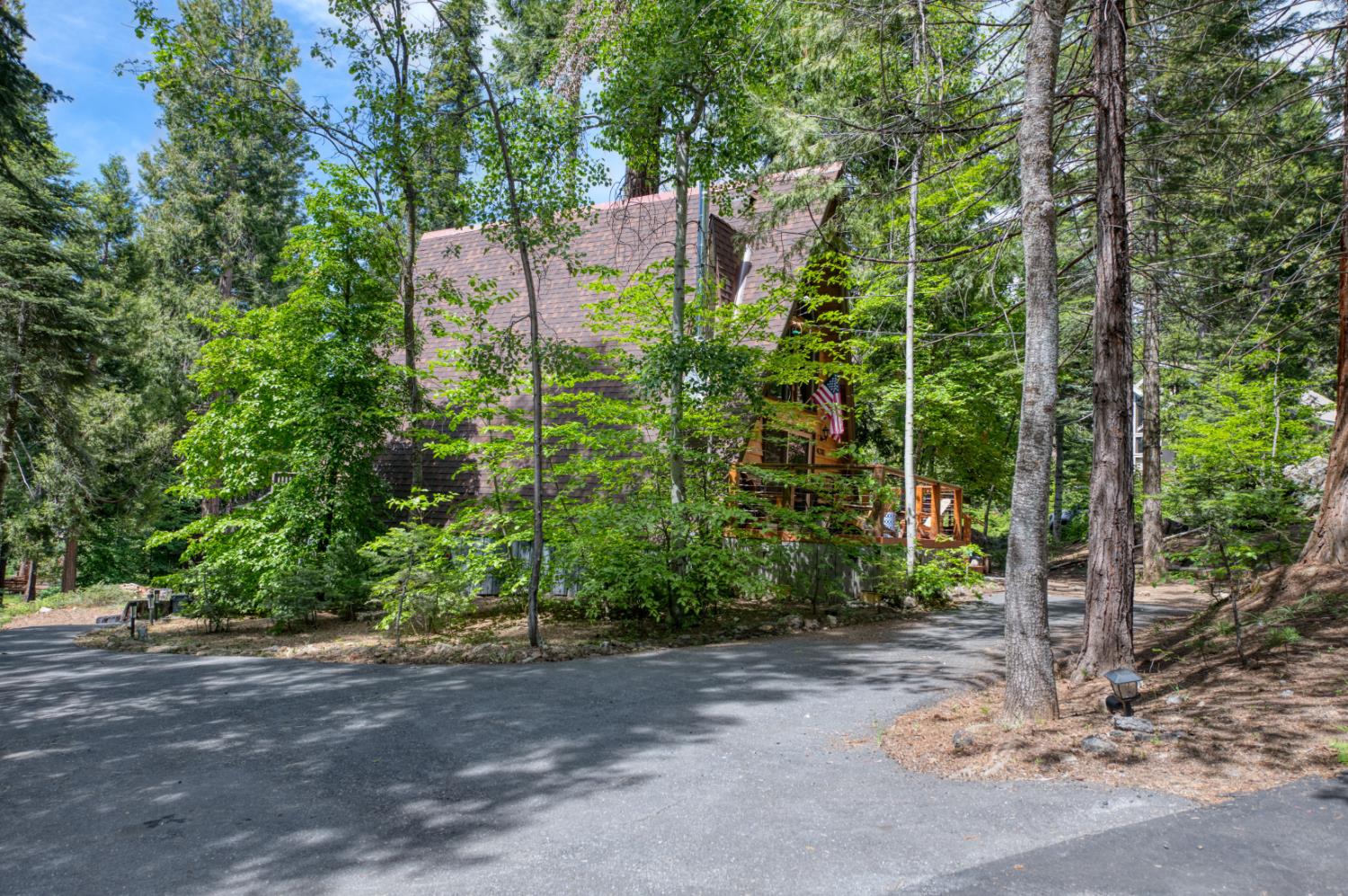 42312 Hanging Branch Road Shaver Lake, CA 93664 - Photo 41 of 43