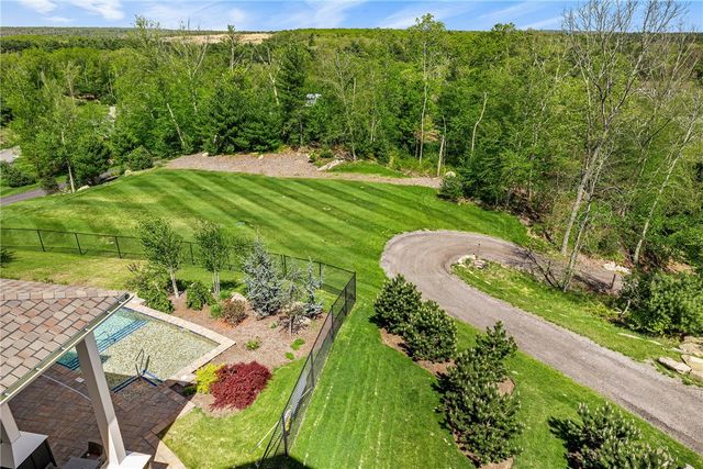 $4,836,000 | 2 Bumblebee Drive, Unit G16, Richmond, RI 02898