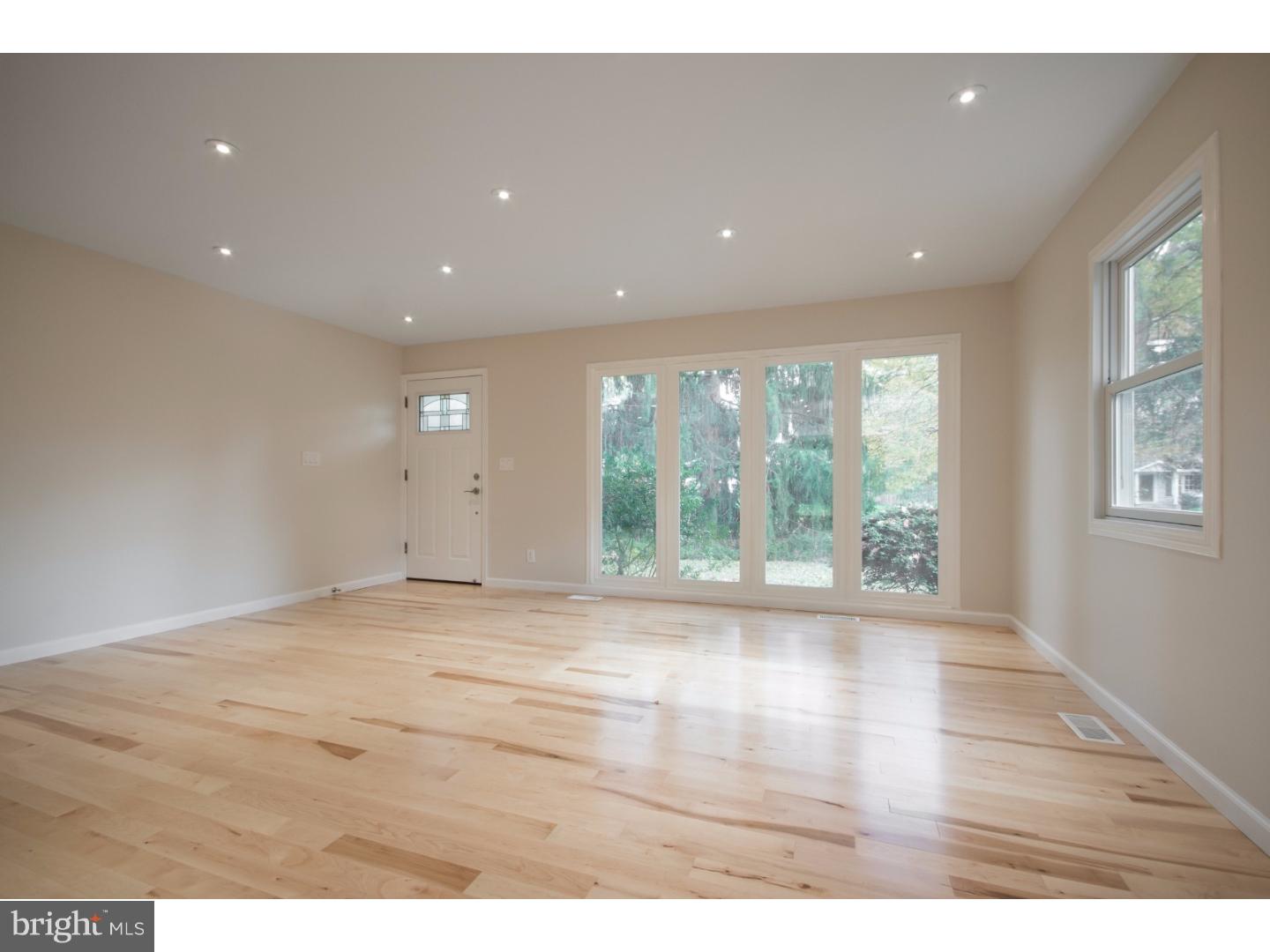 384 Walnut Lane Princeton, NJ 08540 - Photo 6 of 35