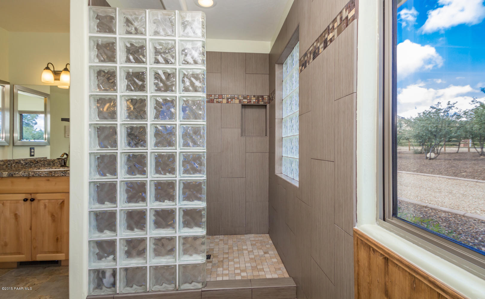 8195 North Red Oak Road Prescott, AZ 86305 - Photo 18 of 37 018_Master Bathroom