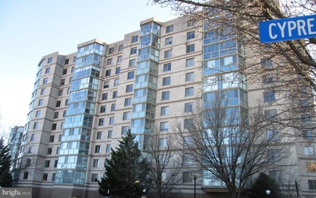 19385 Cypress Ridge Terrace, Unit 704 Leesburg, VA 20176 - Photo 1 of 13 Exterior (Front)