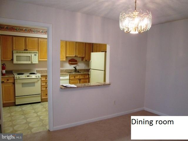 19385 Cypress Ridge Terrace, Unit 704 Leesburg, VA 20176 - Photo 9 of 13 Dining Room