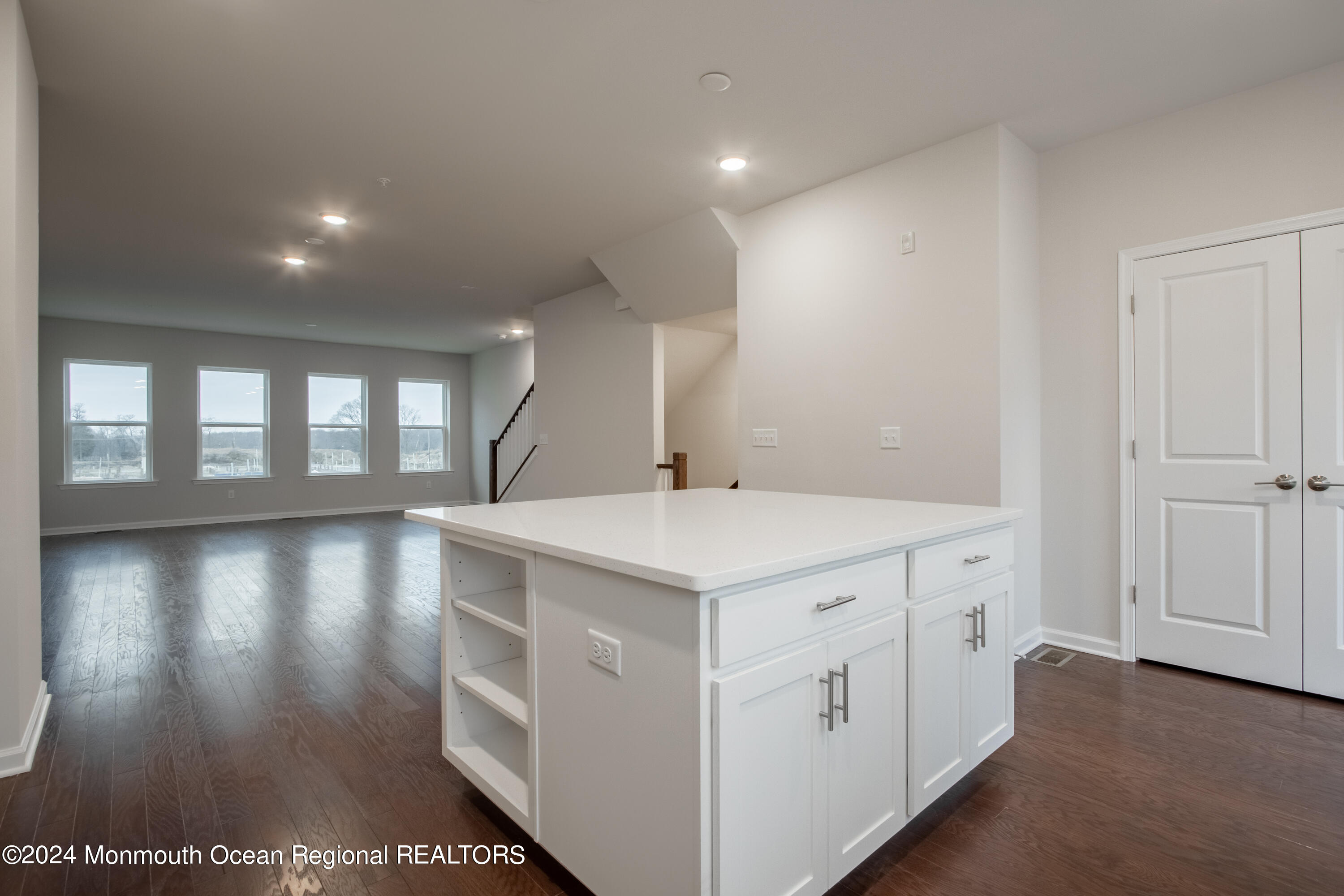 17 Sunset Road Oceanport, NJ 07757 - Photo 11 of 33 _E3A9272-HDR