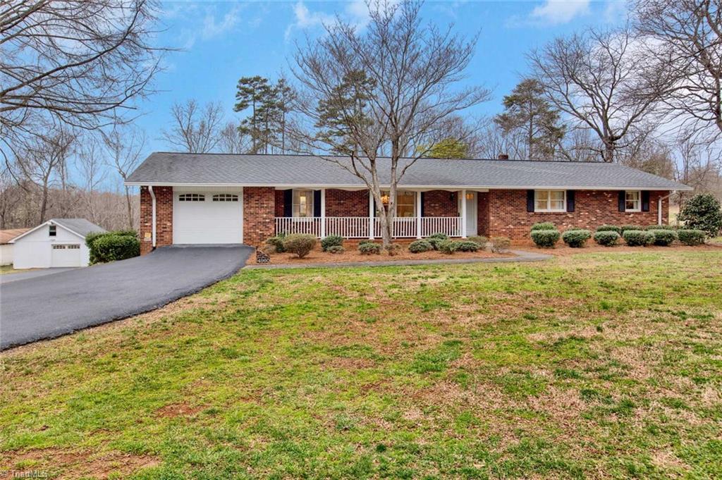 4960 Rex Road Winston-Salem, NC 27107 - Photo 1 of 30 Gallery Image 1
