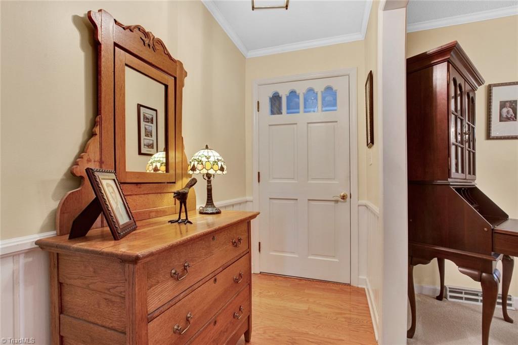 4960 Rex Road Winston-Salem, NC 27107 - Photo 4 of 30 Gallery Image 4