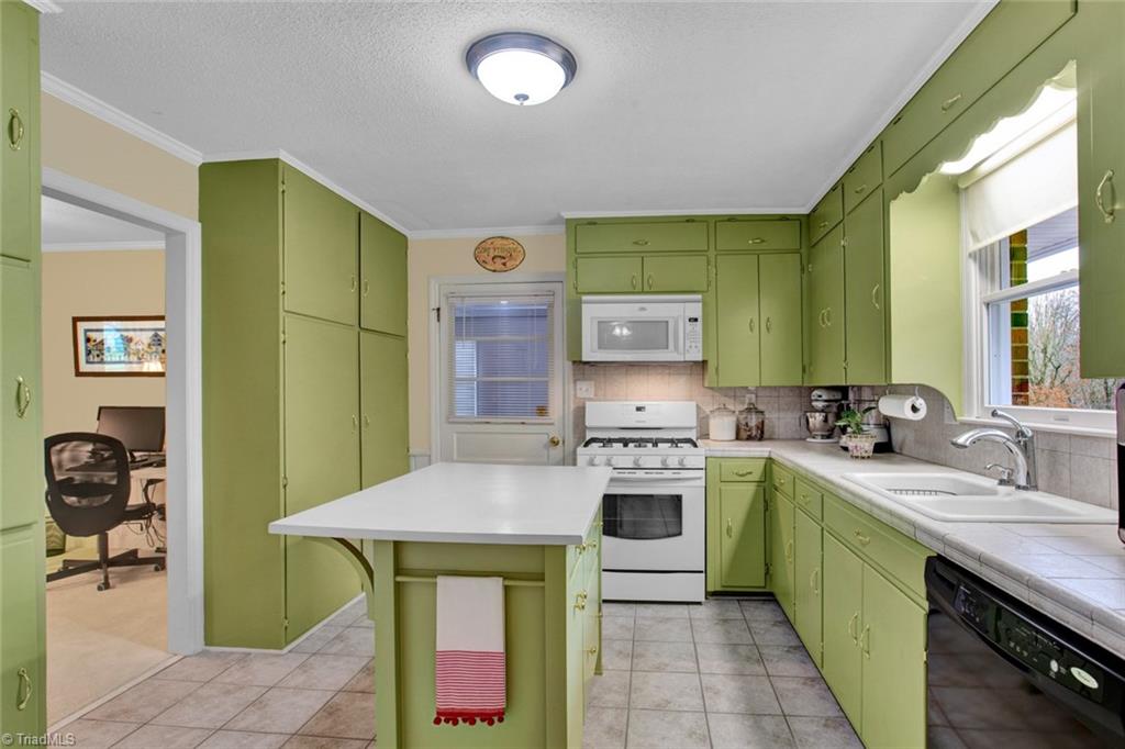 4960 Rex Road Winston-Salem, NC 27107 - Photo 8 of 30 Gallery Image 8