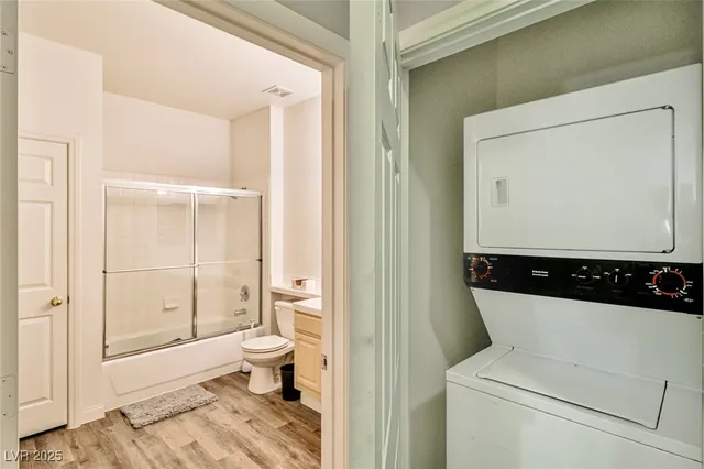 $1,550 | 5250 South Rainbow Boulevard, Unit 2034, Las Vegas, NV 89118