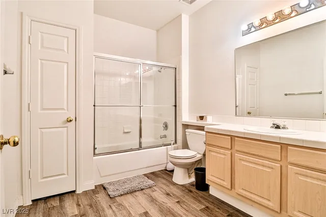 $1,550 | 5250 South Rainbow Boulevard, Unit 2034, Las Vegas, NV 89118