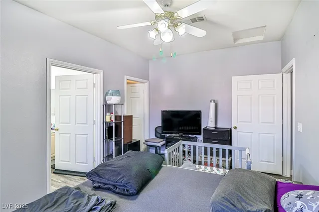 $1,550 | 5250 South Rainbow Boulevard, Unit 2034, Las Vegas, NV 89118