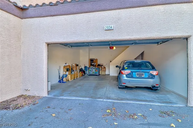 $1,550 | 5250 South Rainbow Boulevard, Unit 2034, Las Vegas, NV 89118