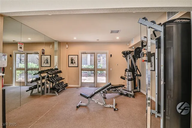 $1,550 | 5250 South Rainbow Boulevard, Unit 2034, Las Vegas, NV 89118