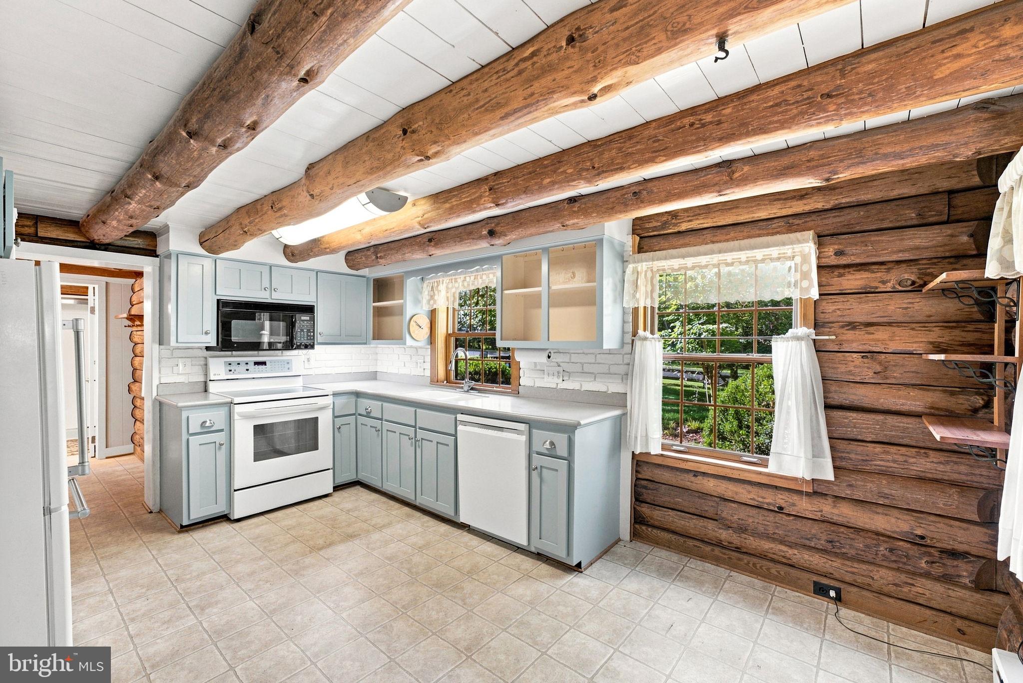 229 Grandview Road Washington, VA 22747 - Photo 37 of 75 KITCHEN