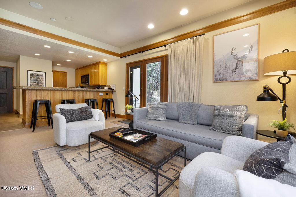 2504_charter_3002_interior_living_c