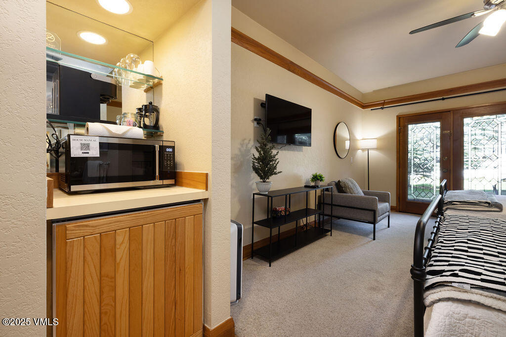 120 Offerson Road, Unit 3002 Beaver Creek, CO 81620 - Photo 11 of 26 2504_charter_3002_interior_bed02_b