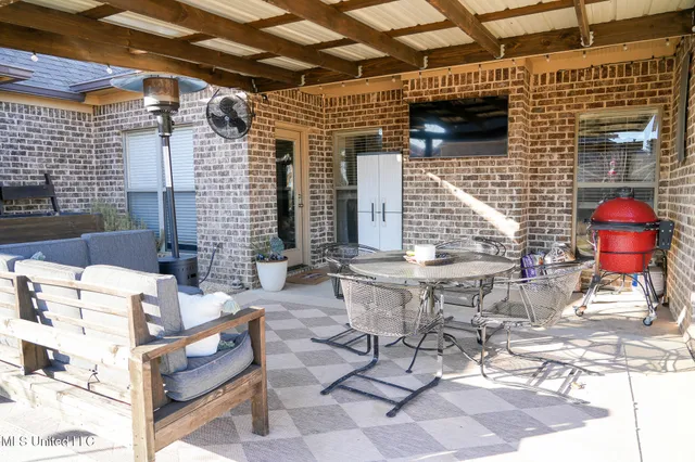 $339,000 | 313 North Fall's Crossing, Madison, MS 39110