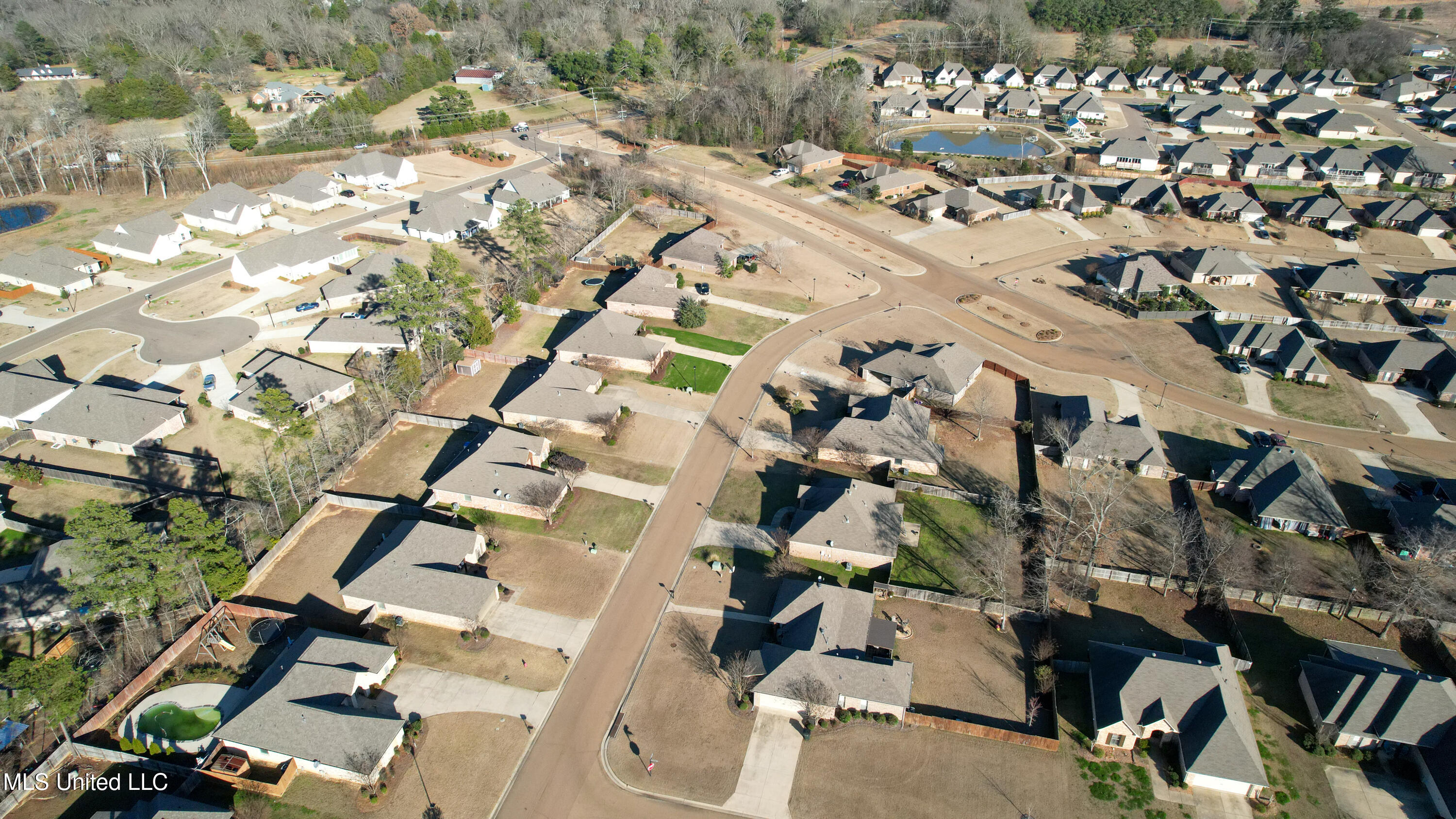 313 North Fall's Crossing Madison, MS 39110 - Photo 34 of 35 DJI_0068