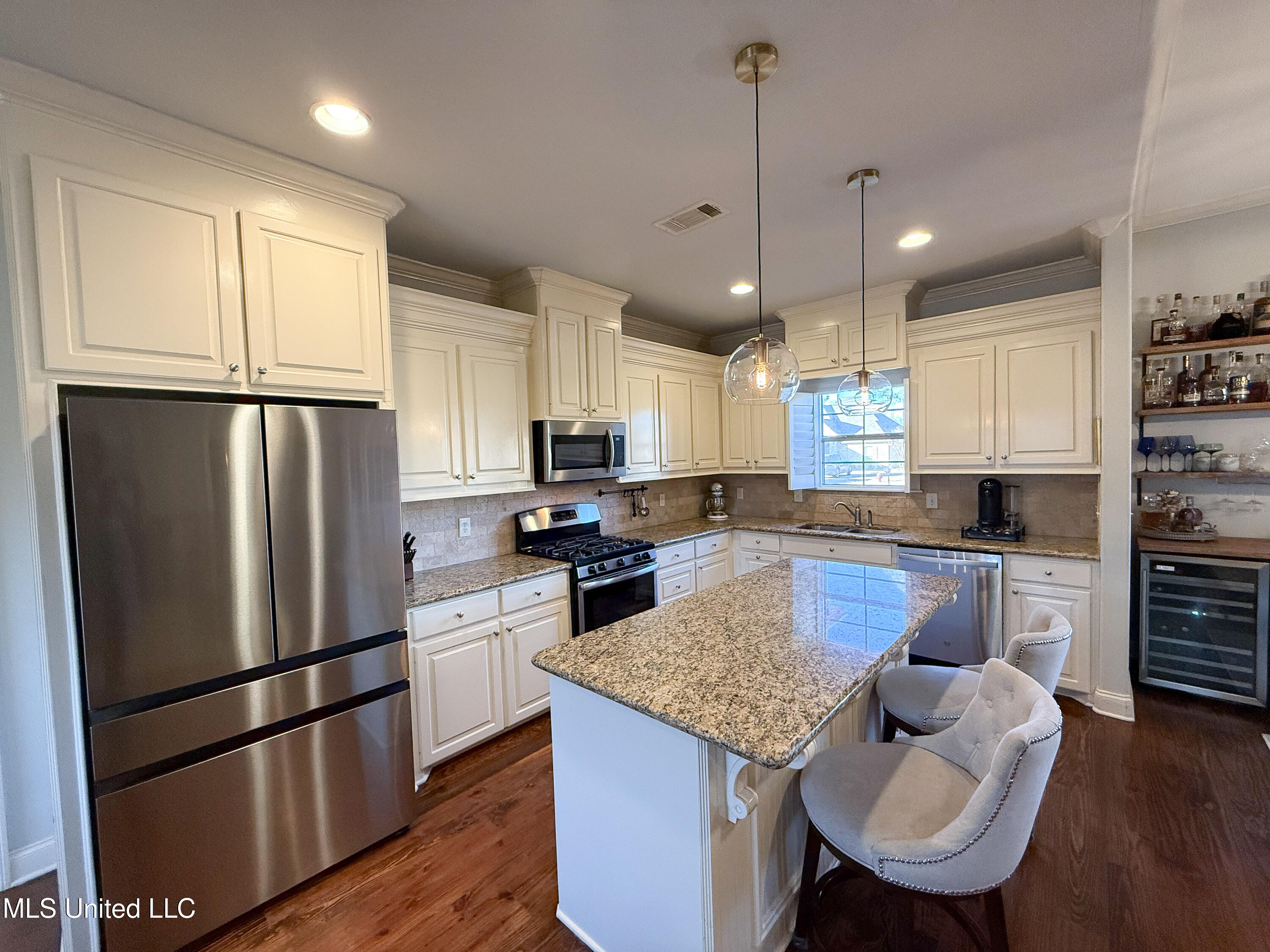 313 North Fall's Crossing Madison, MS 39110 - Photo 6 of 35 IMG_9390