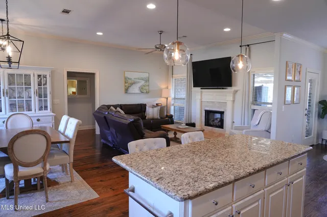 $339,000 | 313 North Fall's Crossing, Madison, MS 39110