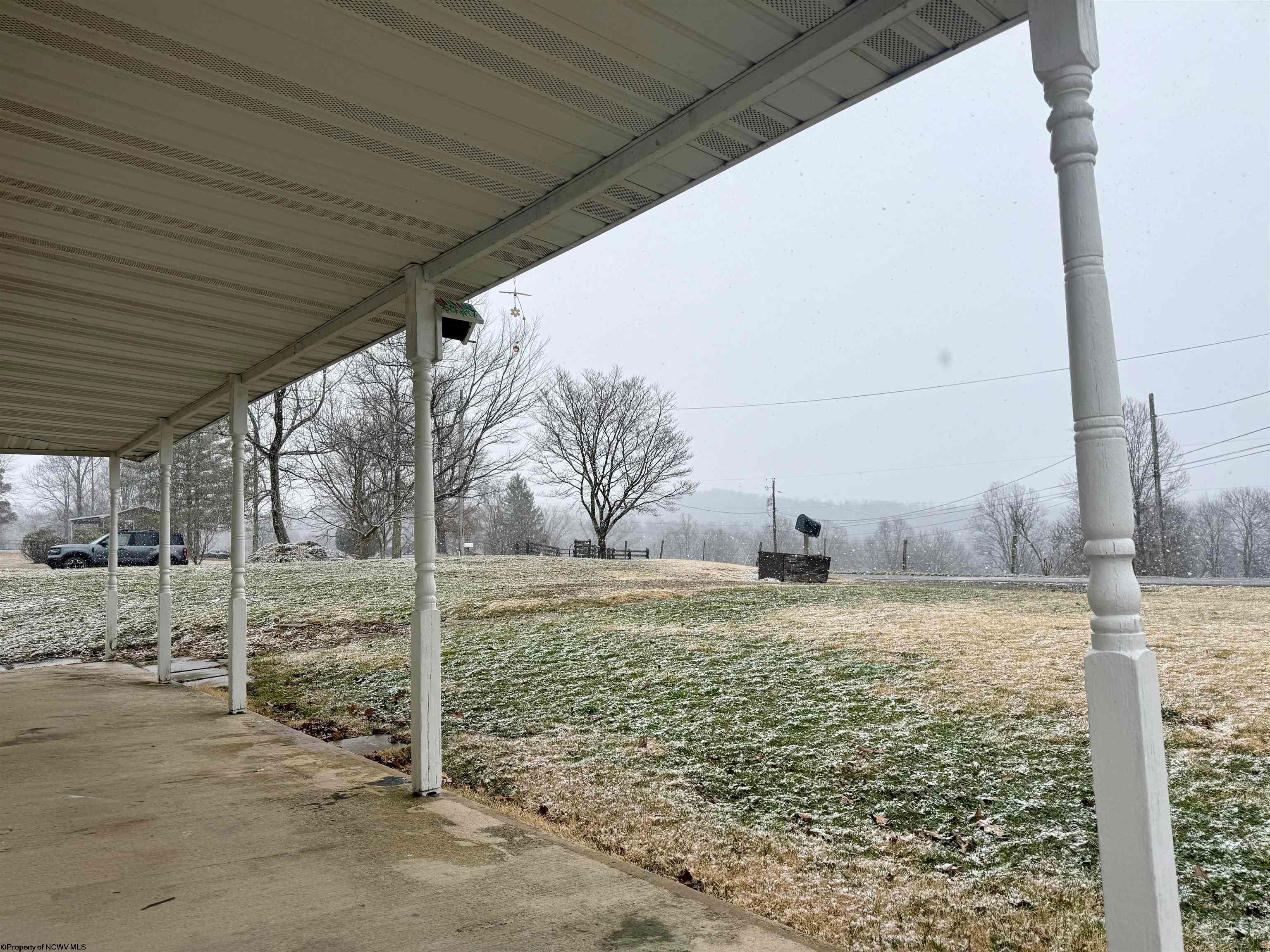 3181 Irish Ridge Road Tunnelton, WV 26444 - Photo 7 of 34 Gallery Image 7