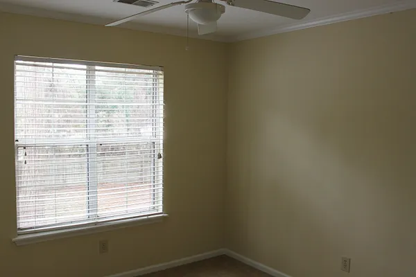 $4,000 | 1235 Center Lake Drive, Mount Pleasant, SC 29464