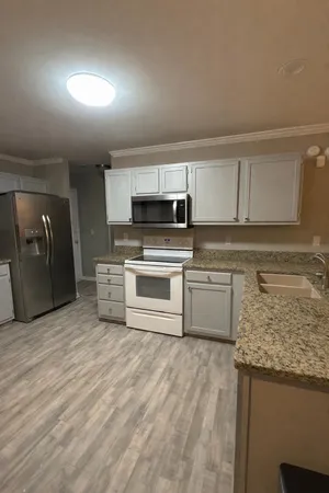 $4,000 | 1235 Center Lake Drive, Mount Pleasant, SC 29464