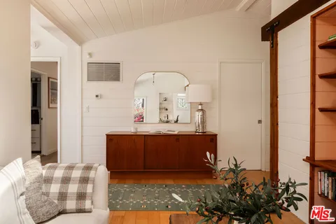 $1,990,000 | 754 California Avenue, Venice, CA 90291
