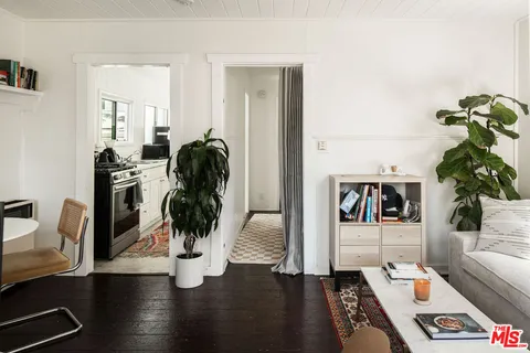$1,990,000 | 754 California Avenue, Venice, CA 90291