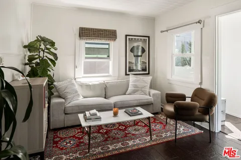 $1,990,000 | 754 California Avenue, Venice, CA 90291