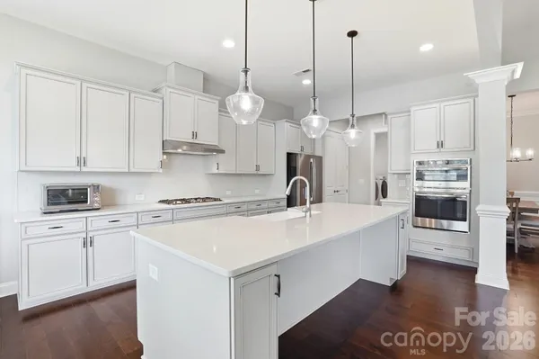 $935,000 | 301 Hollyhock Drive, Matthews, NC 28104