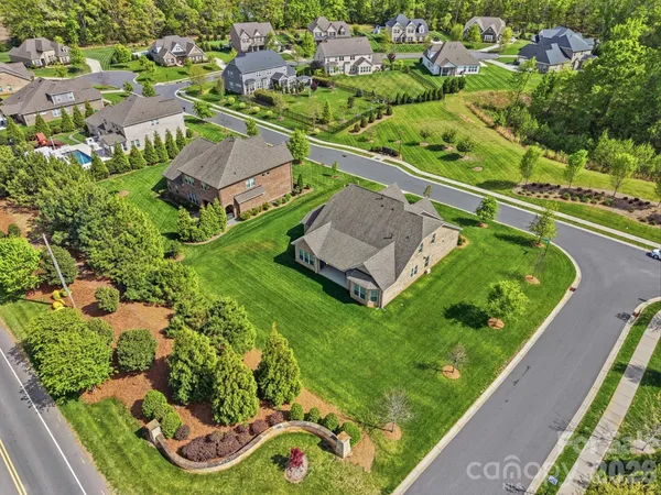 $935,000 | 301 Hollyhock Drive, Matthews, NC 28104