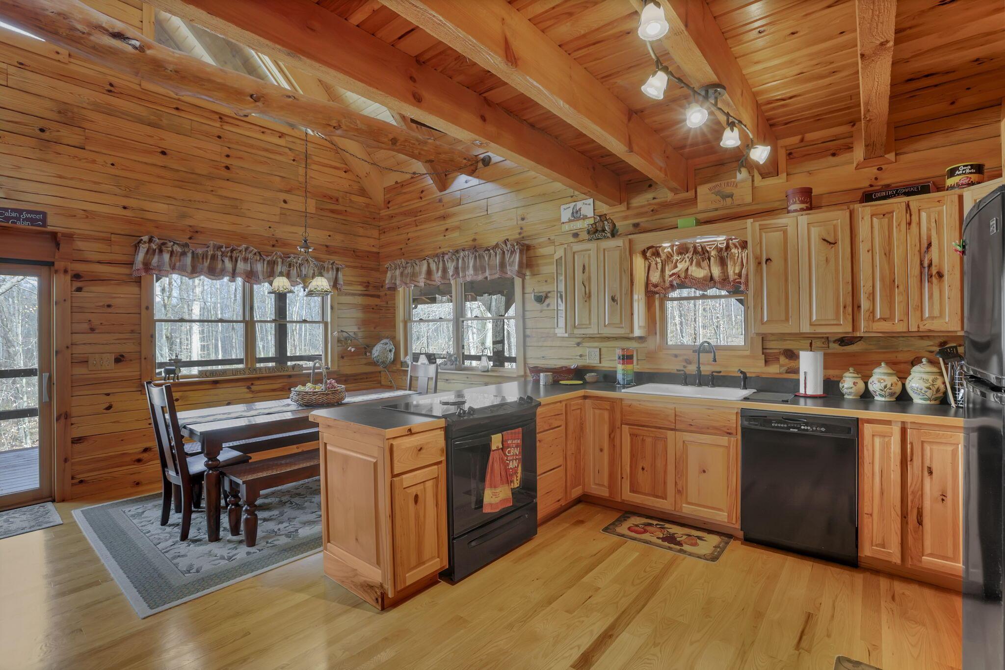 16541 Skinner Road Logan, OH 43138 - Photo 19 of 67 19-web-or-mls-LO5A5175
