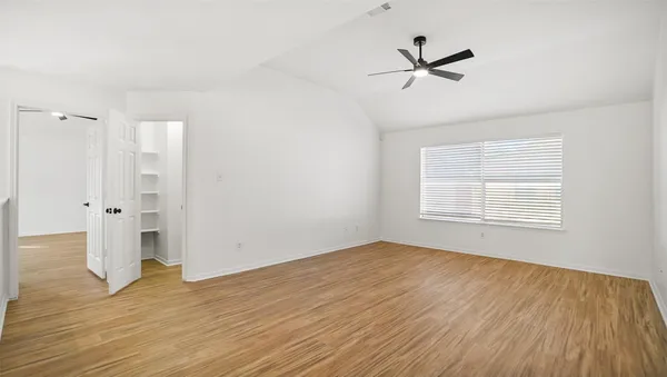 $374,900 | 810 Flanners Court, Spring, TX 77373