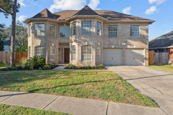 $374,900 | 810 Flanners Court, Spring, TX 77373