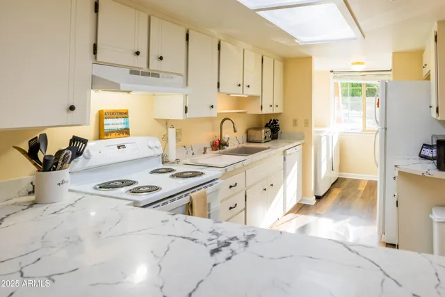 $359,999 | 130 Castle Rock Road, Unit 100, Sedona, AZ 86351