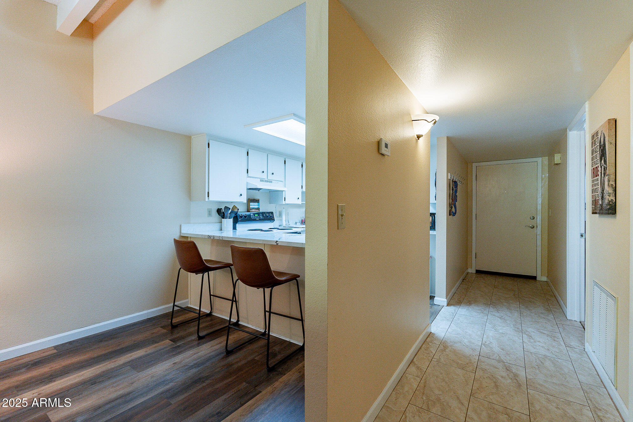 130 Castle Rock Road, Unit 100 Sedona, AZ 86351 - Photo 19 of 36 Breakfast Bar/Dining Area