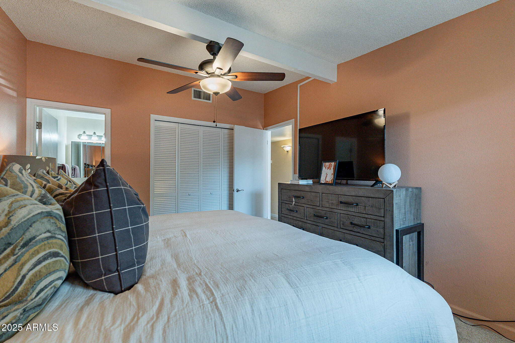 130 Castle Rock Road, Unit 100 Sedona, AZ 86351 - Photo 23 of 36 Primary Bedroom