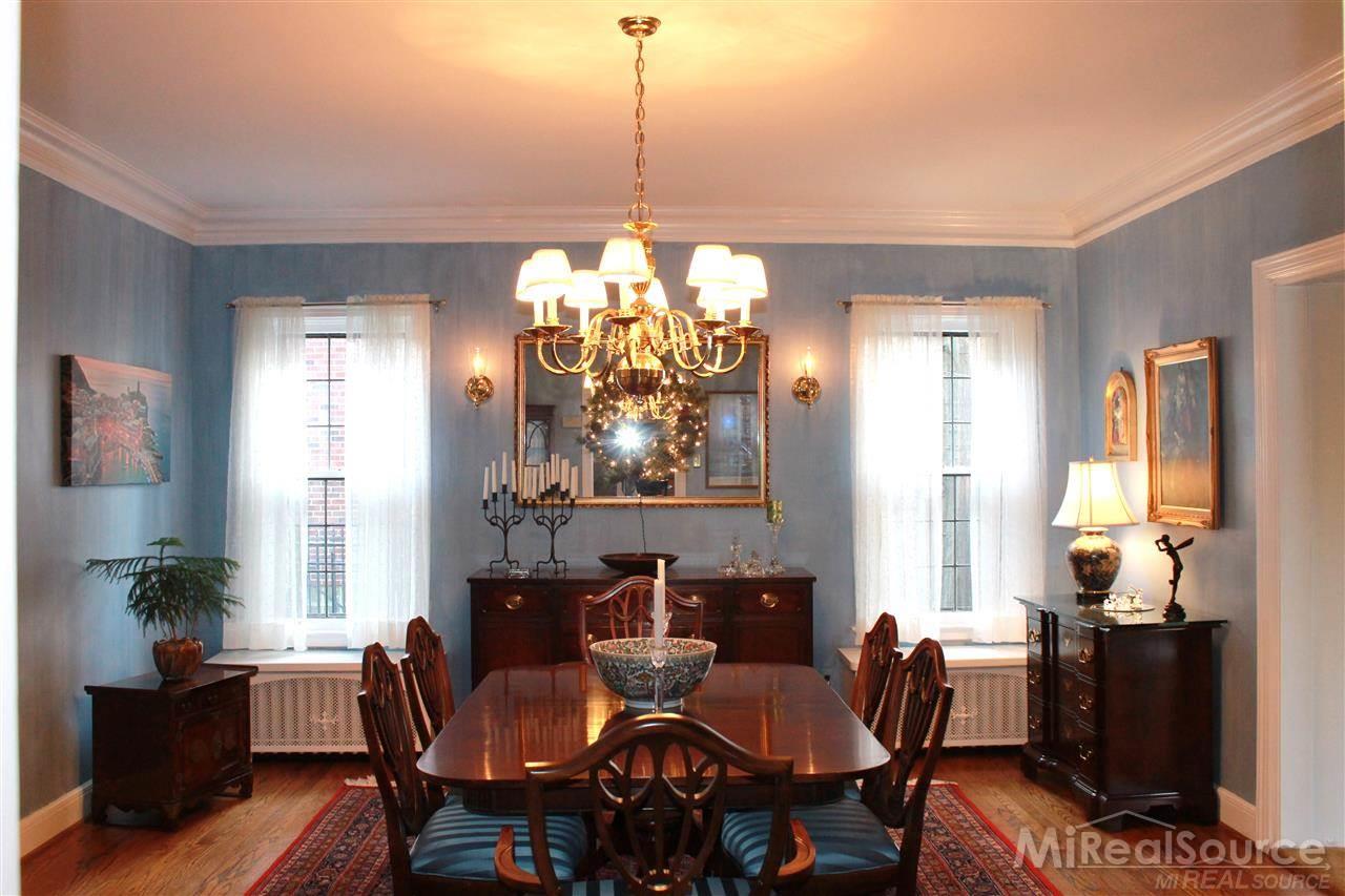 1021 Yorkshire Road Grosse Pointe Park, MI 48230 - Photo 15 of 54
