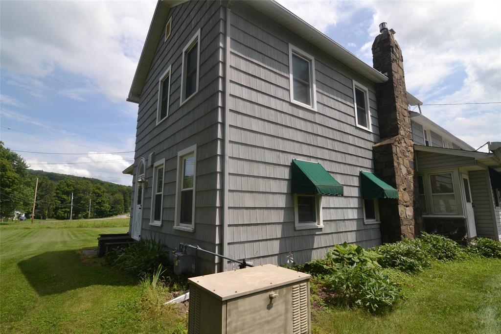 564 Castleman Road Vestal, NY 13850 - Photo 19 of 37 Gallery Image 19