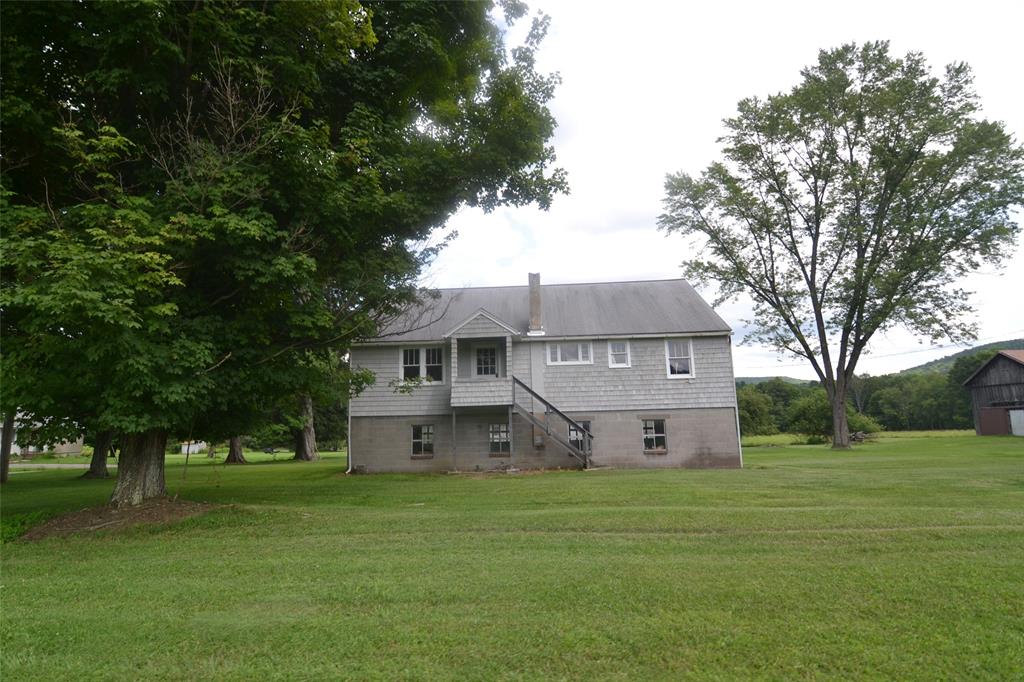 564 Castleman Road Vestal, NY 13850 - Photo 20 of 37 Gallery Image 20