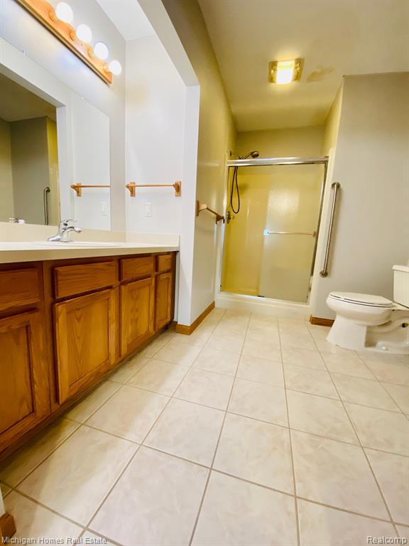 8209 Clyde Road, Unit 2 Fenton, MI 48430 - Photo 14 of 19