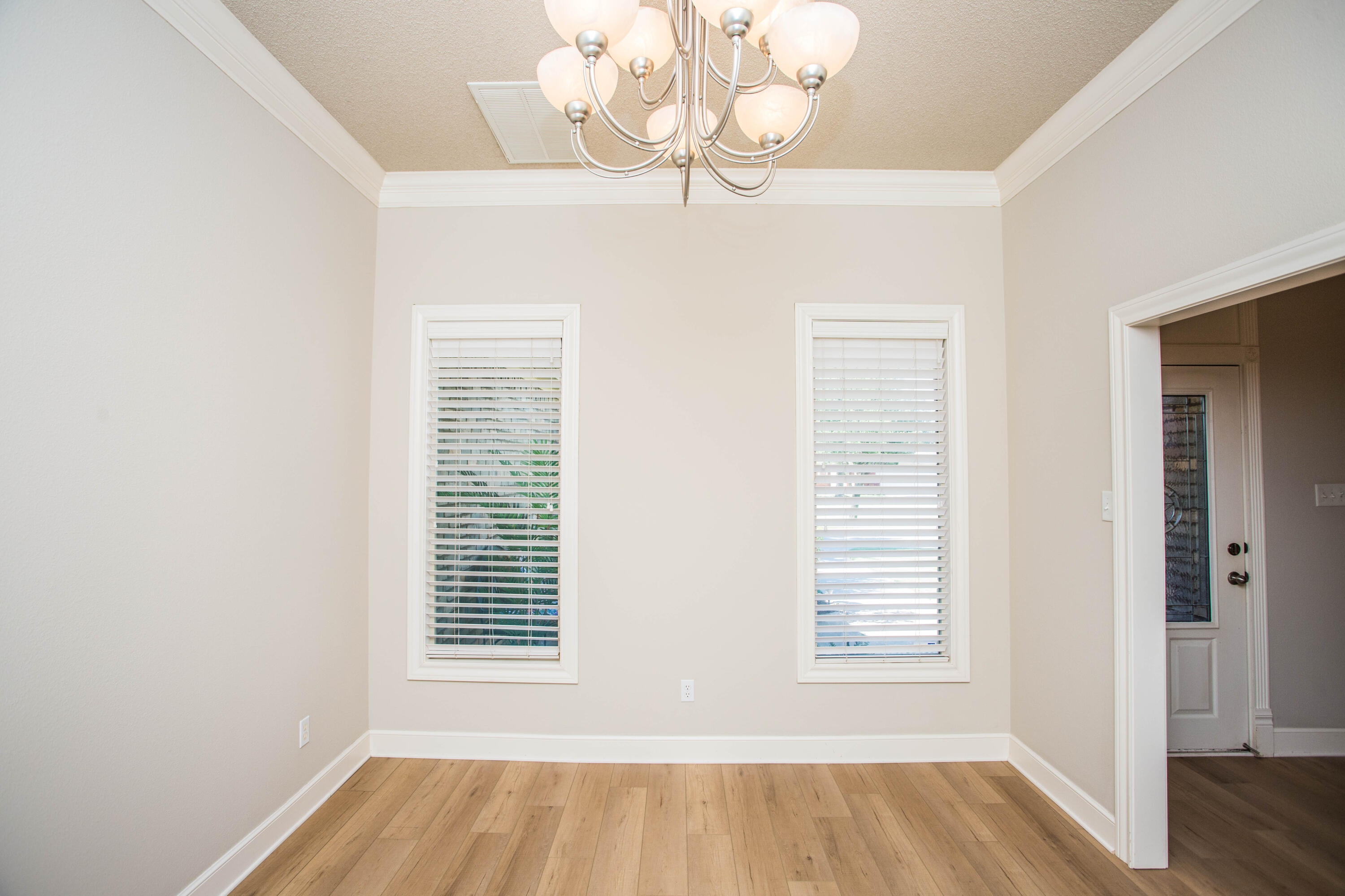 6803 79th Street Lubbock, TX 79424 - Photo 33 of 111 5V2A1044