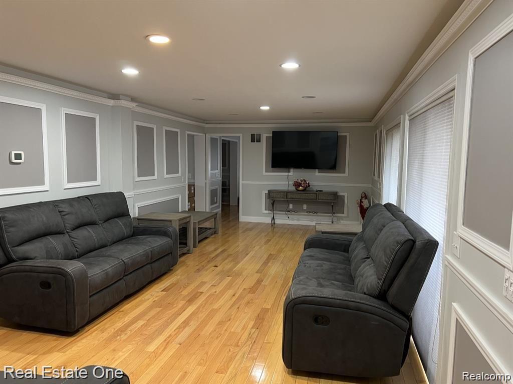 6319 Springborn Road East China, MI 48054 - Photo 25 of 33 24 pic.jpg