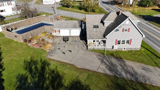 $279,000 | 8 Benjamin Street, Mars Hill, ME 04758