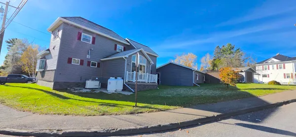 $279,000 | 8 Benjamin Street, Mars Hill, ME 04758