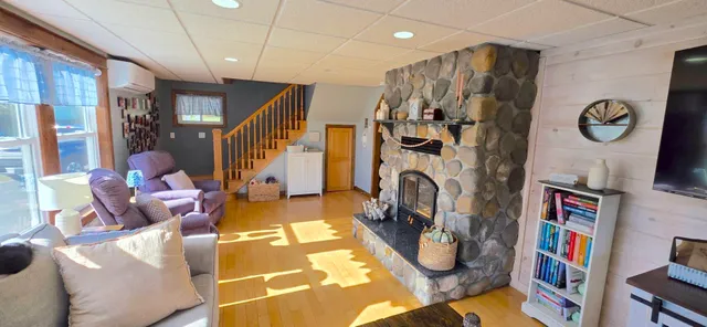 $279,000 | 8 Benjamin Street, Mars Hill, ME 04758