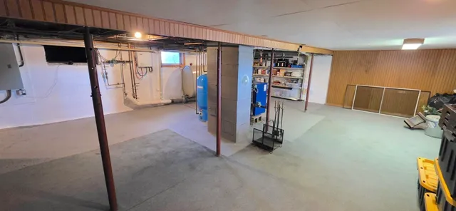 $279,000 | 8 Benjamin Street, Mars Hill, ME 04758