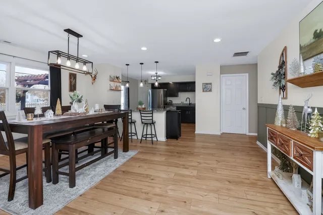 $345,000 | 39 Cayman Drive, Montgomery, IL 60538