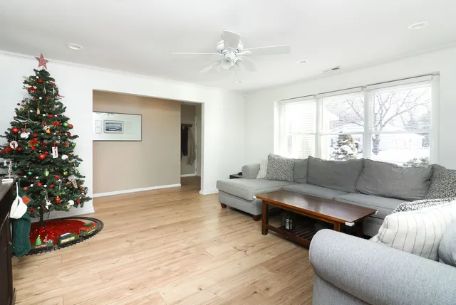 $345,000 | 39 Cayman Drive, Montgomery, IL 60538